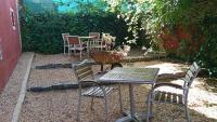 Apartamento de 1 dormitorio con jardín
