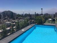 Centrico Cerca de todo pasos Metro U de Chile - B&B