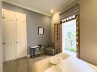 Appartamento con 2 Camere da Letto e Balcone