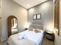 Apartamento de 1 Dormitorio con balcón y vistas a la ciudad