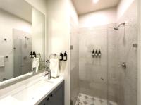 Apartamento de 2 dormitorios con balcón