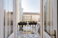 Wenceslas square Romantic Apartment - B&B Praga