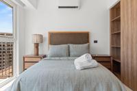 Apartamento de 3 dormitorios con vistas al puerto