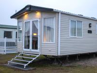 Eagle's Den Caravan - Ferienwohnung