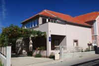 Apartments by the sea Zablace, Sibenik - 24318 - Chambres d'hôtes Sablići