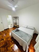 Apto a 5 min da Basílica - 5 pessoas, Garagem, Wi-fi - B&B