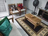 Casa Recanto Feliz Udi - B&B