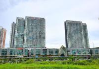 Cozy Apartment Near IOI City Mall, MAEPS Serdang, Putrajaya by Cloud Host - B&B