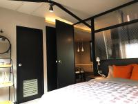 Thip Residence at Surawong - Chambres d'hôtes Bang Rak
