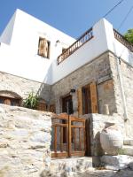 Standard Triple Room with Sea View