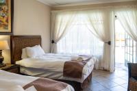 Standard Twin Room with Garden View