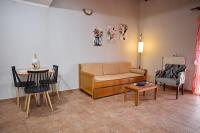 Μεζονέτα Aikaterini N2 - B&B Chios