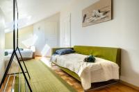 Large and cozy 2-level apartment - Chambres d’hôtes Tallinn