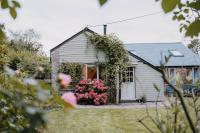 Rustic private cottage, harker healing holidays - B&B Huntington