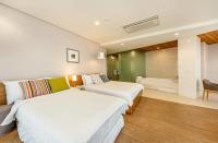 Triple Room with Sea View