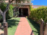 The Villa - San Teodoro - B&B