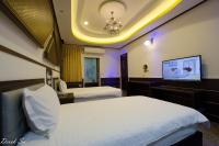 Twin Room with Shower