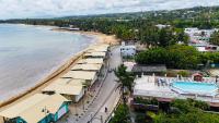Las Ballenas Beachfront Apartments - B&B