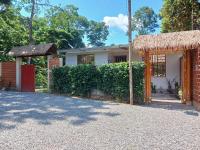 Amasisa Casa Vacacional Sauce, Laguna Azul - Bed and Breakfast Sauce