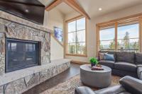 Incredible 3BR Tranquil Setting & Space to Spare - B&B