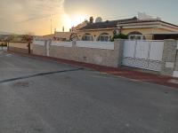 Ideal Location 3 Bed 3 Bath Villa With Pool On Camposol Sect B Close To Amenities - B&B