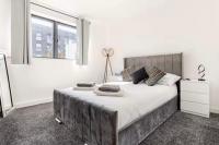 Luxury 1 bedroom Apartment, Manchester City center with Balcony - B&B