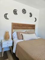Newly Renovated Modern Studio - Ferienwohnung