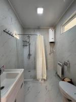 Camera Doppia con Letti Singoli con Bagno Privato
