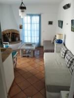 One-Bedroom Apartment (2 - 3 Adults)