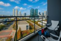 W 2BR 60m2 Newly Built High Floor APT 2min to Hyundai Outlet Triple St 2Free Parking - B&B