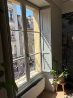 Charme et confort au cœur de Versailles - Bed and Breakfast