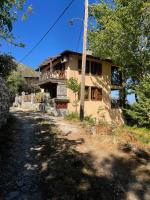 Matias Kastanies Appartements with privat parking - B&B