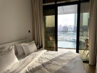 Al Reem - Seaside 1BR Retreat - B&B