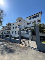 SideByLotus - B&B