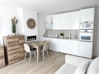 WHITE APARTMENTS - Kopernika - B&B