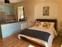 Kylemore House Boutique Apartments - Nancy's Drift - B&B Kylemore