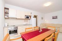 Apartment mit Balkon und Meerblick