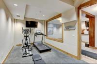 4BR Winter Park Oasis - Sleeps 9 - Ski-In and Hot Tub - Chambres d’hôtes Winter Park