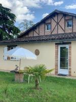 Aux 40 Écus - Gingko - B&B Puycornet