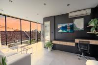 One-Bedroom Apartment with Balcony and Mountain View