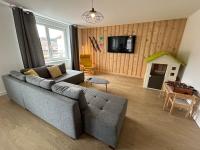 La Jonquille, Appartement Centre Ville de Gérardmer, linge et ménage inclus - B&B