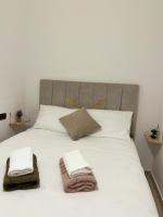 Blue Pearl Parking FREE - B&B