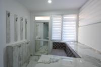 Camera Matrimoniale Deluxe (2 Adulti + 1 Bambino) 