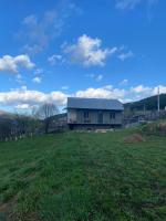 Dez Guesthouse - Bed and Breakfast