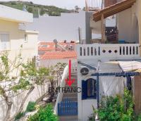 ARETOUSA Seafront House - B&B