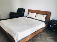 Kamer met Queensize Bed en Balkon