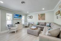 Relax Just Steps to the Soft White Sandy Beach, Heated Pool - Ferienwohnung Holmes Beach