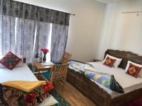 Comfort Dreibettzimmer mit Dusche