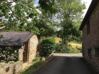 2 Bed Apartment with Shared Pool - B&B Kingsbridge