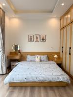 Deluxe Room (2 Adults + 1 Child)